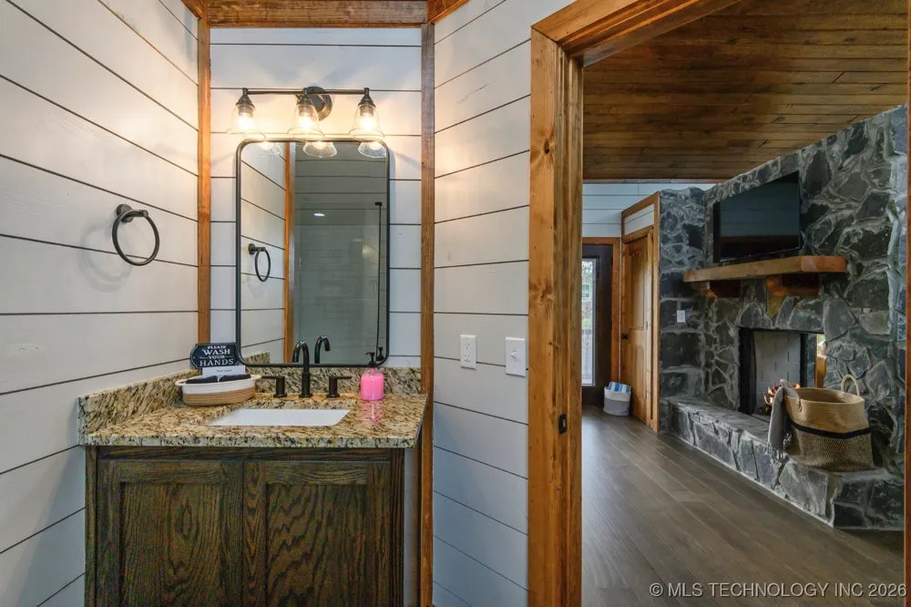 106 Red Holly Trail Broken Bow, OK 74728