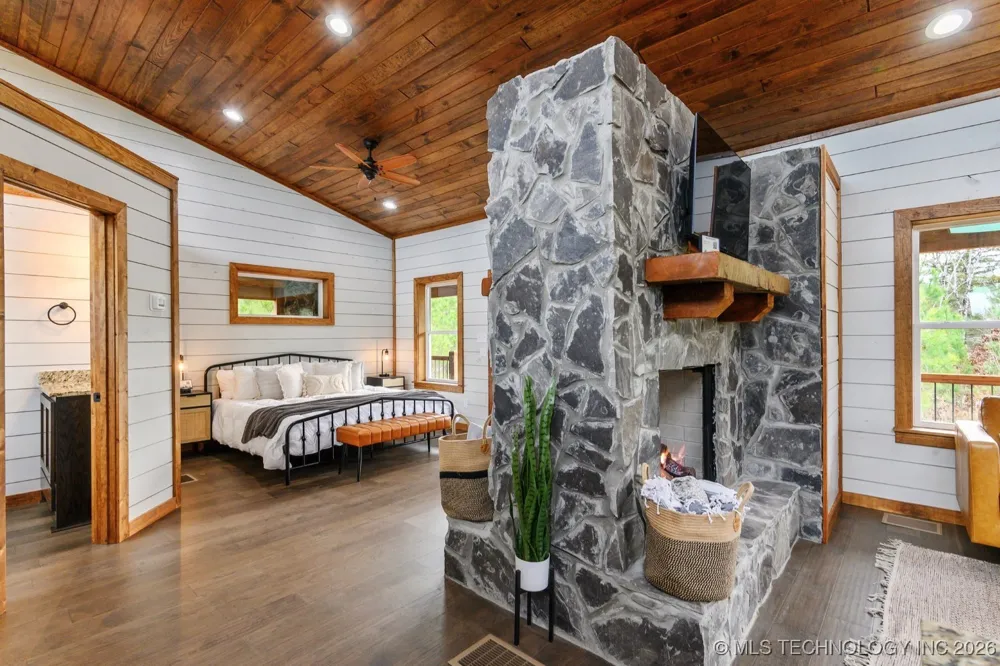 106 Red Holly Trail Broken Bow, OK 74728