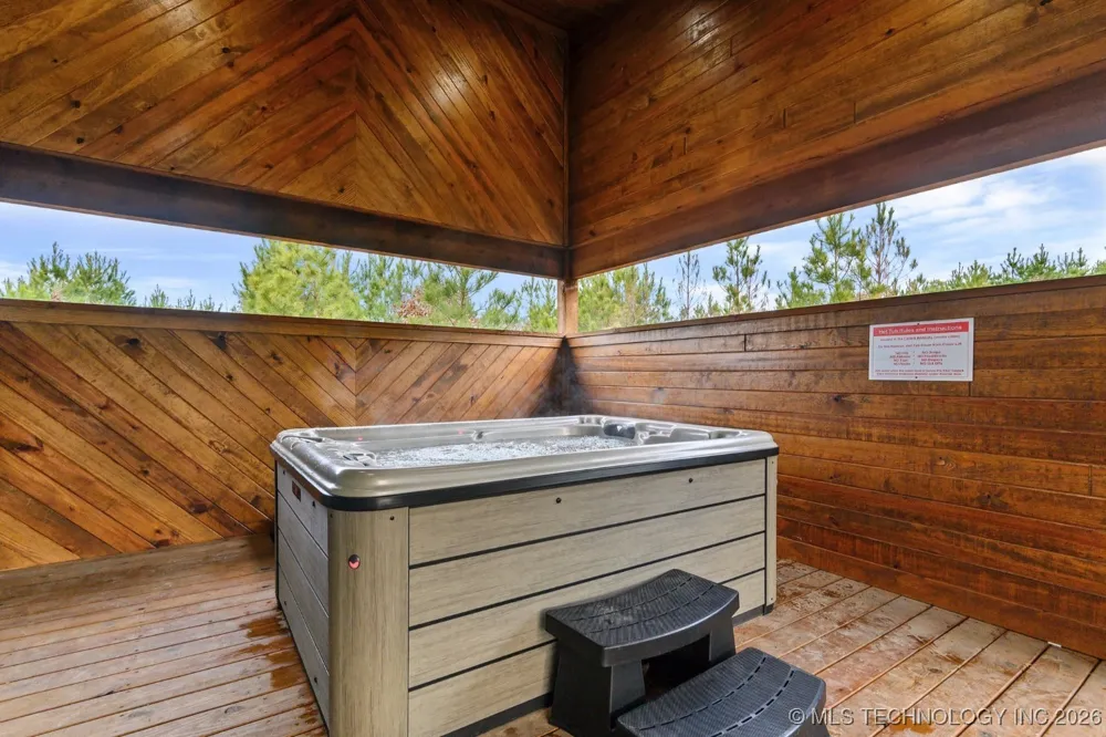 106 Red Holly Trail Broken Bow, OK 74728