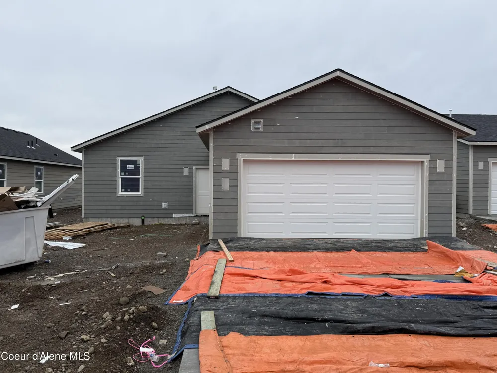 5276 E Antares Lane Post Falls, ID 83854