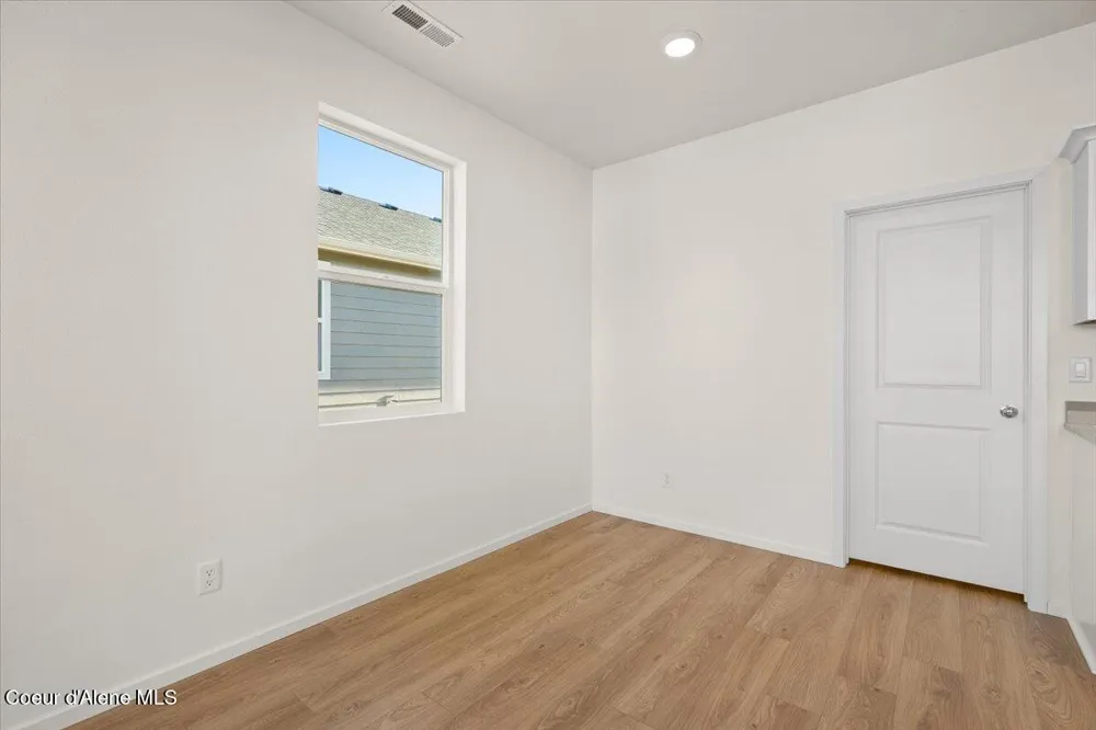 5276 E Antares Lane Post Falls, ID 83854
