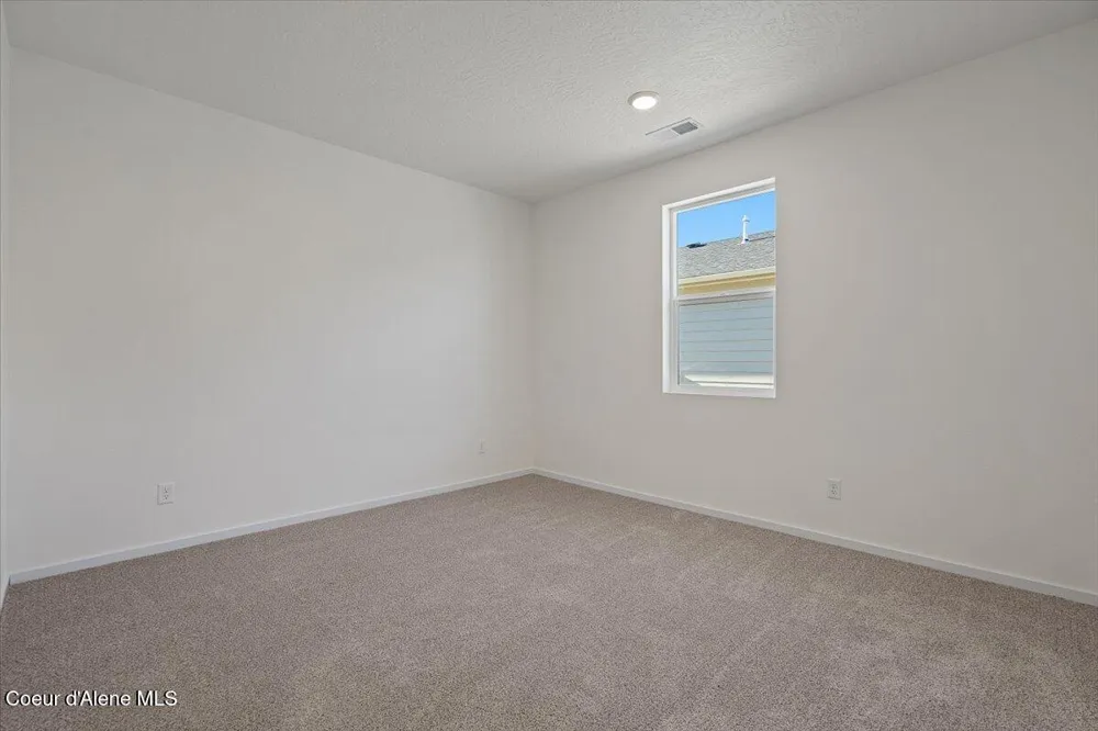 5280 E Aquila Avenue Post Falls, ID 83854