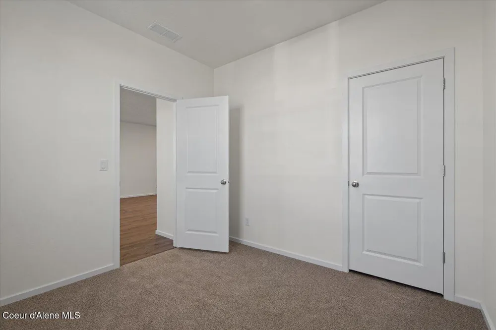 5280 E Aquila Avenue Post Falls, ID 83854