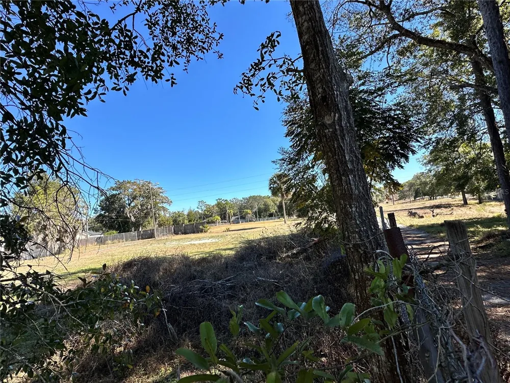 750 WEKIWA SPRINGS ROAD Apopka, FL 32712