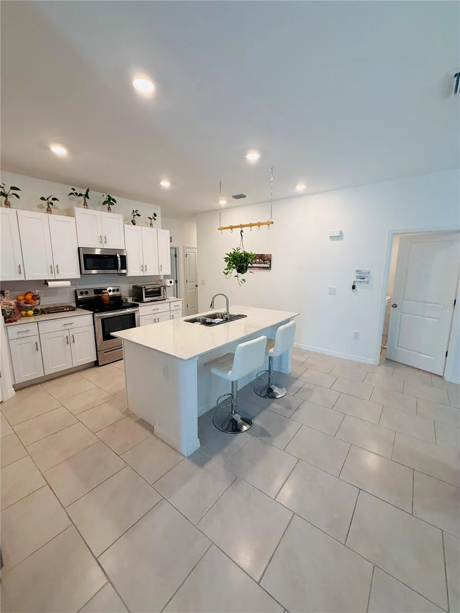 4034 SAN CLEMENTE COURT North Fort Myers, FL 33917