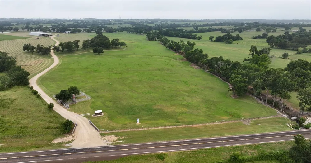 3283 Fm 2562 Road Anderson, TX 77830