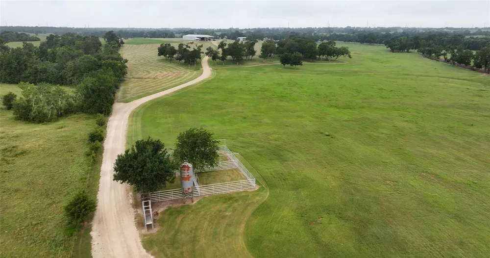 3283 Fm 2562 Road Anderson, TX 77830