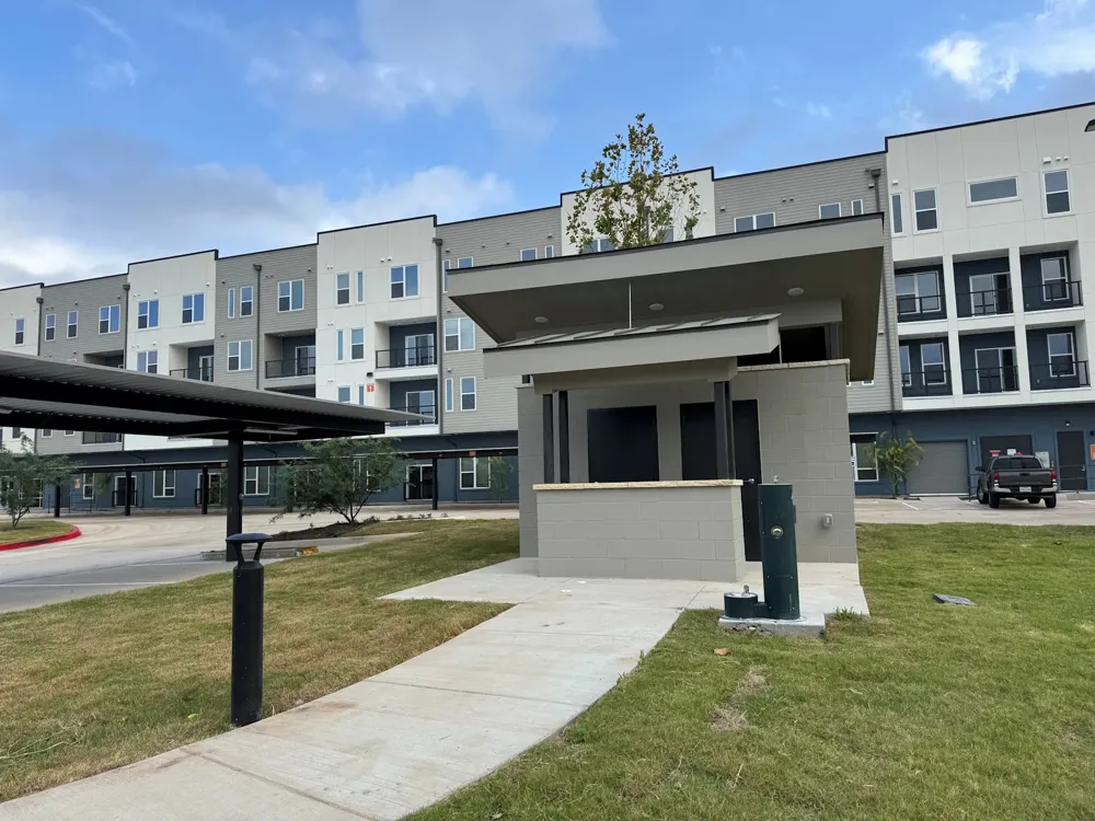 320 Goll Street #2304