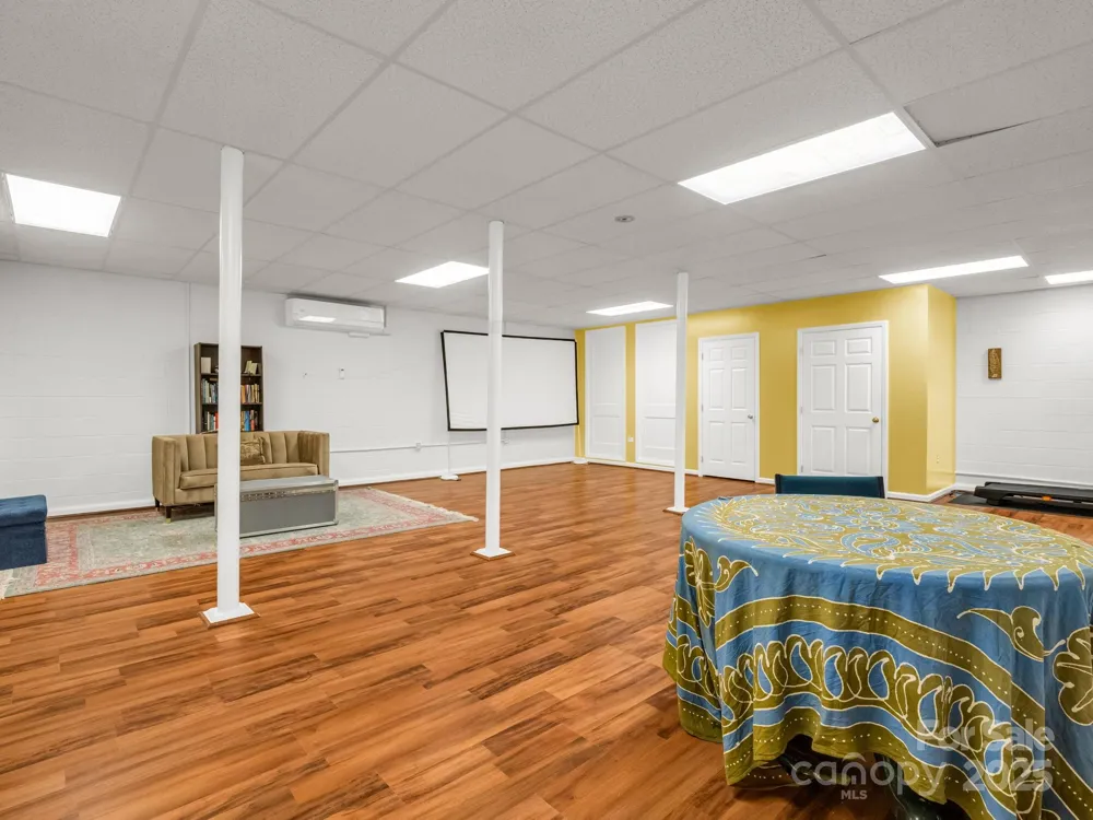 288 Long Ridge Road Old Fort, NC 28762