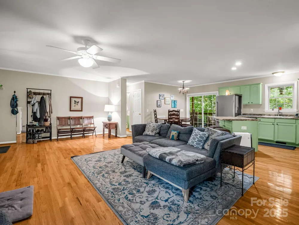 288 Long Ridge Road Old Fort, NC 28762