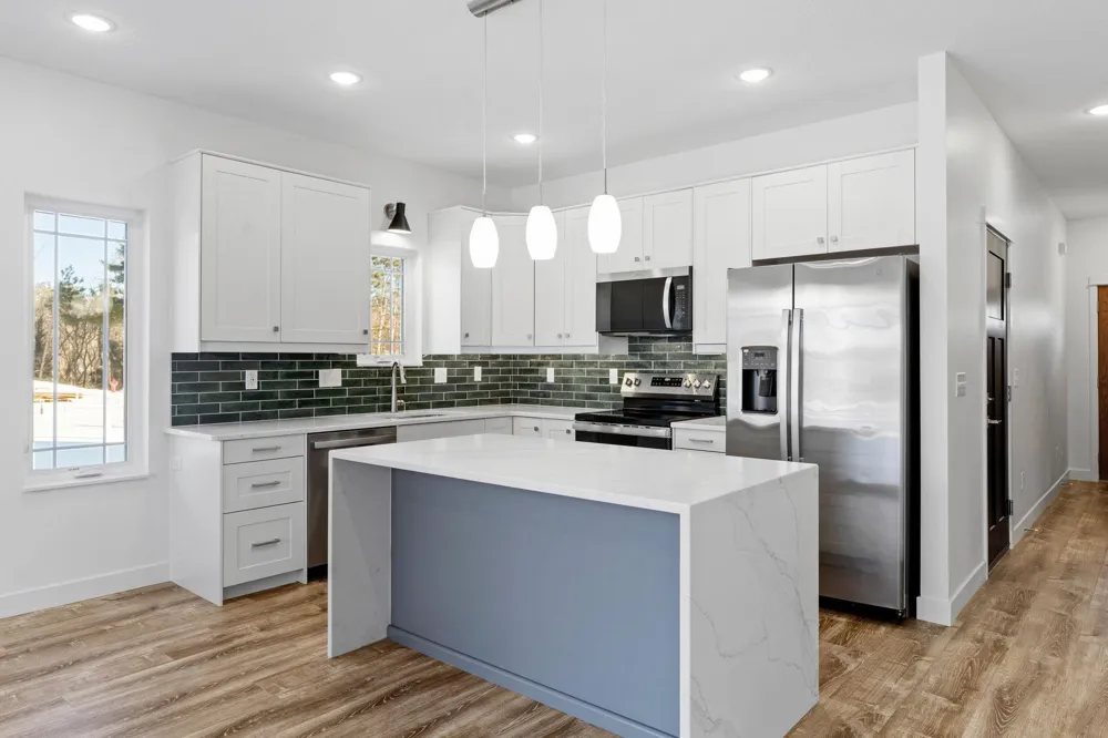 425 W 8th Street #19