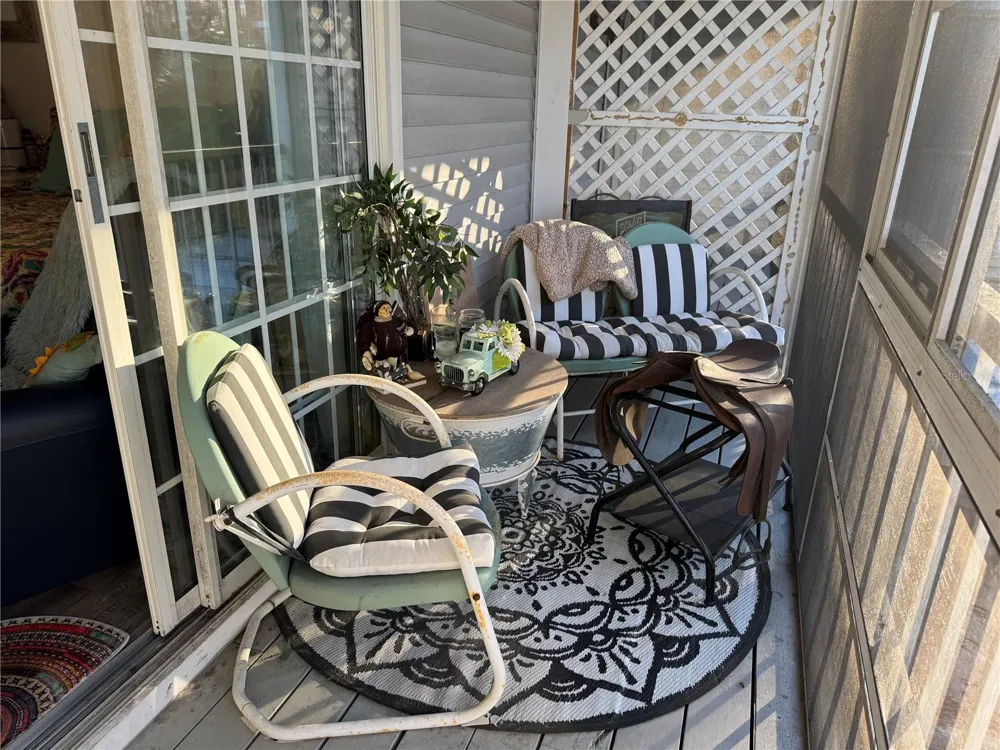 2111 VISTA DEL SOL CIRCLE #403 Lutz, FL 33558