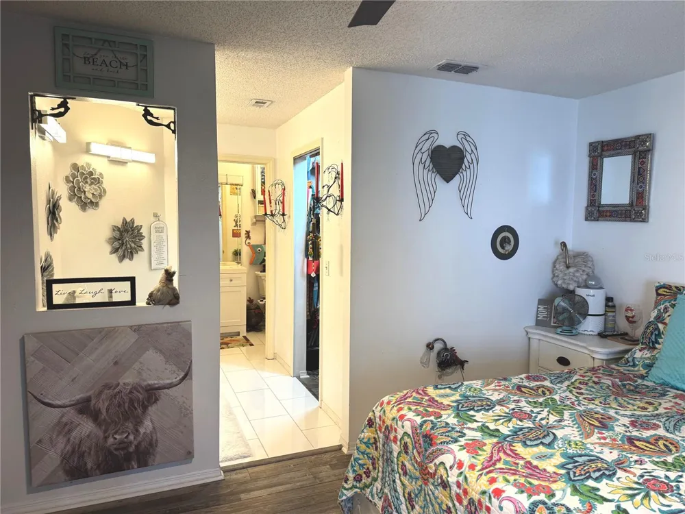 2111 VISTA DEL SOL CIRCLE #403 Lutz, FL 33558