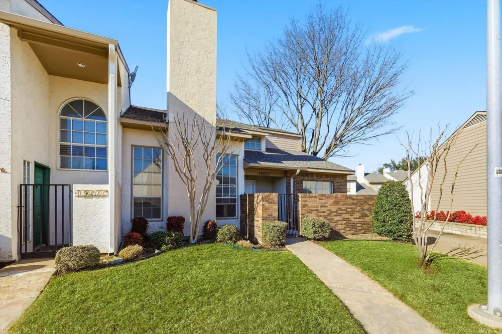 13031 Burninglog Lane