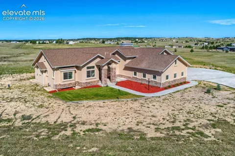 13680 Woodlake Road