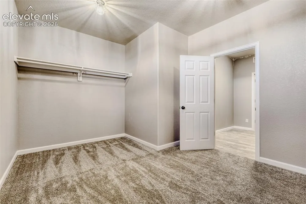 13680 Woodlake Road Elbert, CO 80106
