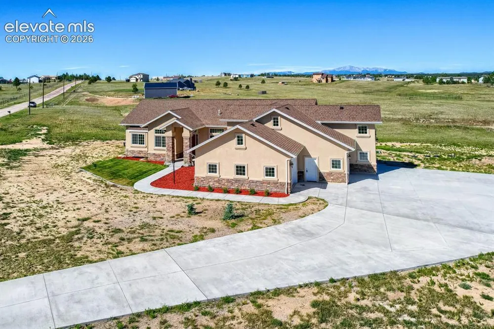 13680 Woodlake Road Elbert, CO 80106