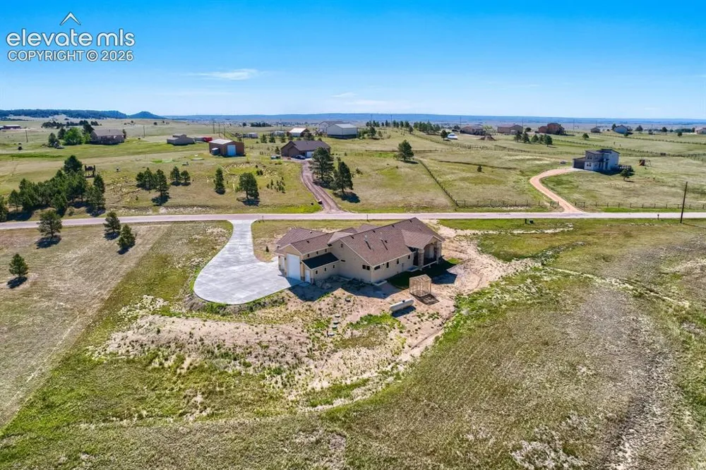 13680 Woodlake Road Elbert, CO 80106