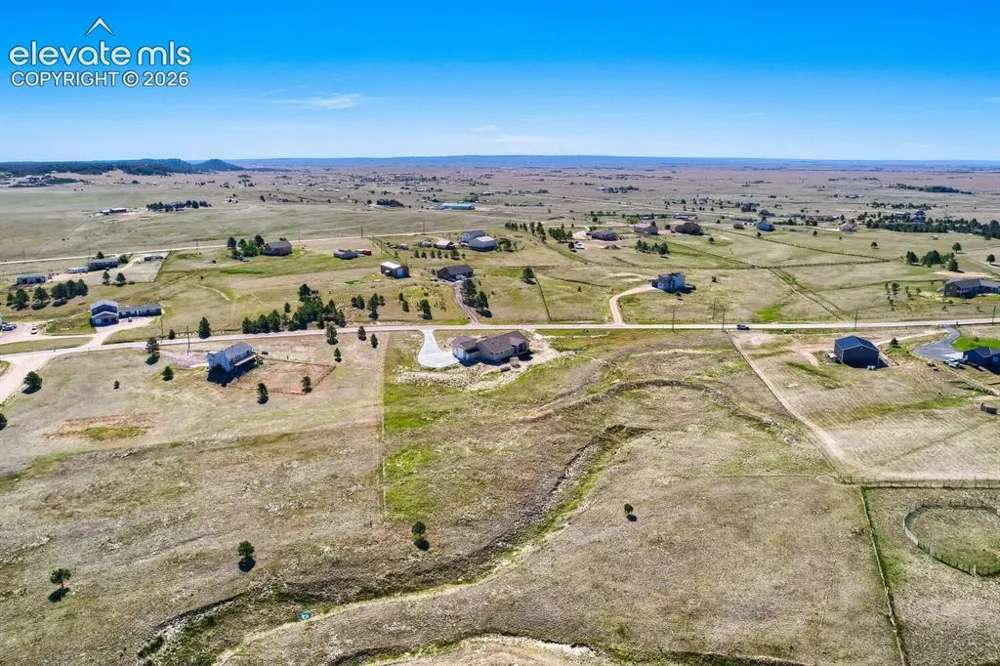 13680 Woodlake Road Elbert, CO 80106