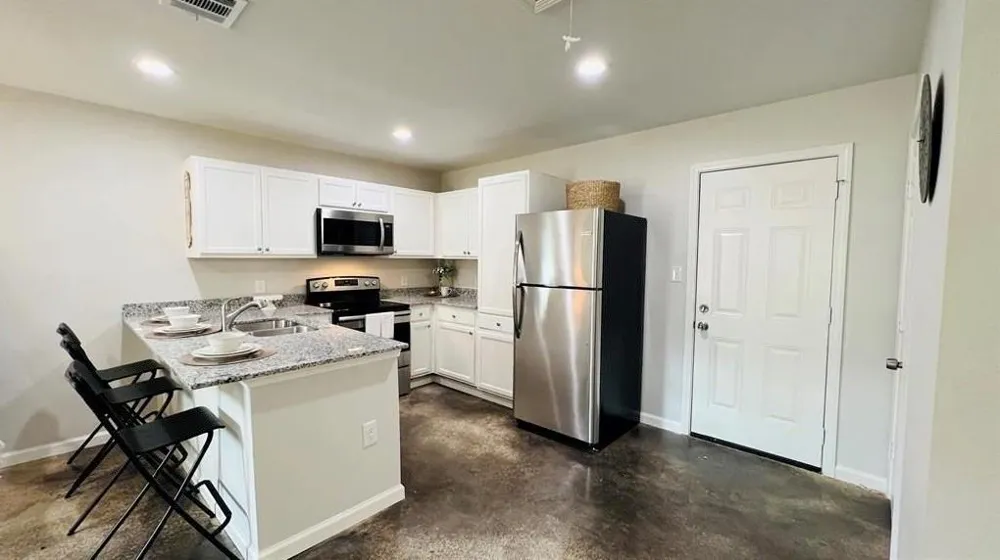 635 Mlk Drive Ames, TX 77575