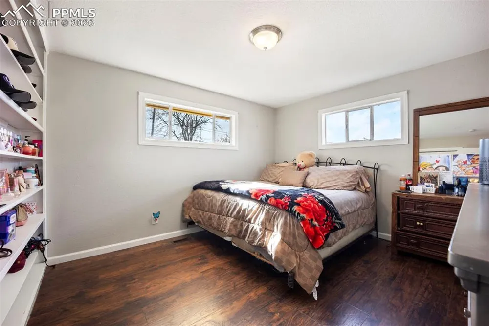 60 Loch Lomond Lane Pueblo, CO 81001