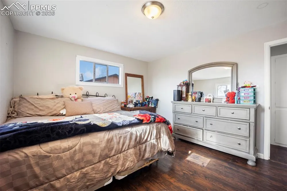 60 Loch Lomond Lane Pueblo, CO 81001