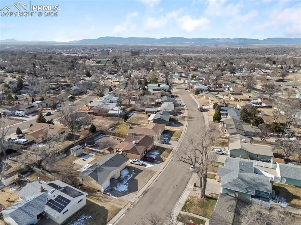 60 Loch Lomond Lane Pueblo, CO 81001