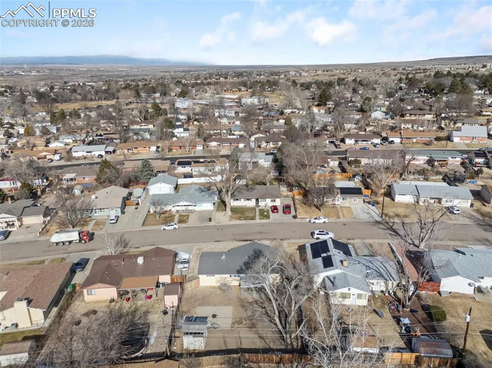 60 Loch Lomond Lane Pueblo, CO 81001