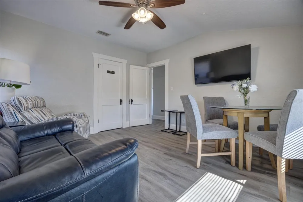 117 E EUCLID AVENUE Deland, FL 32724
