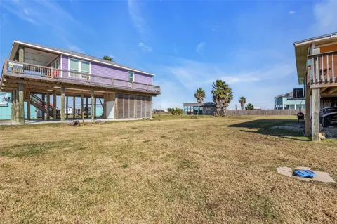 1048 Crystal Beach Road