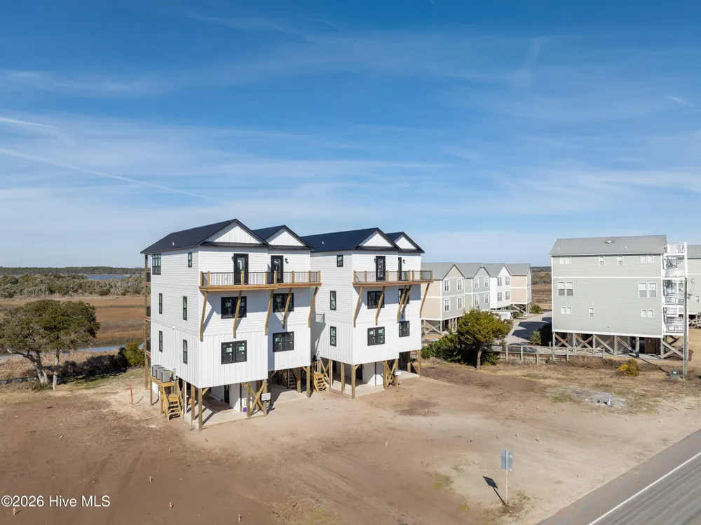 717 New River Drive #B Surf City, NC 28445