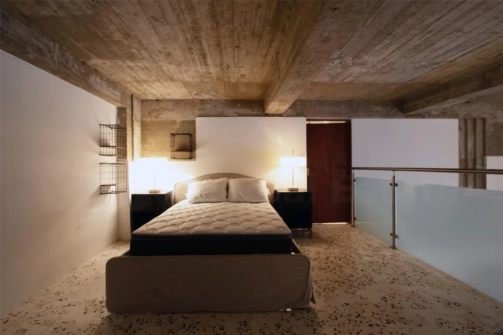 203 RECINTO SUR STREET #2 Old San Juan, PR 00901