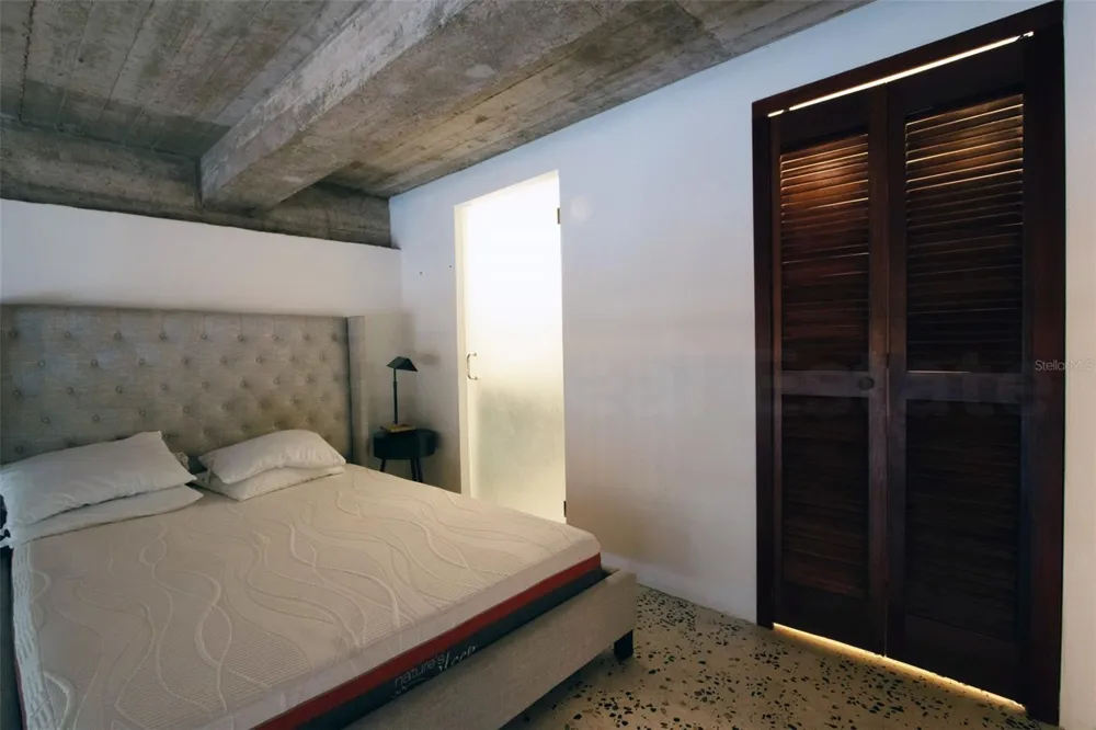 203 RECINTO SUR STREET #2 Old San Juan, PR 00901