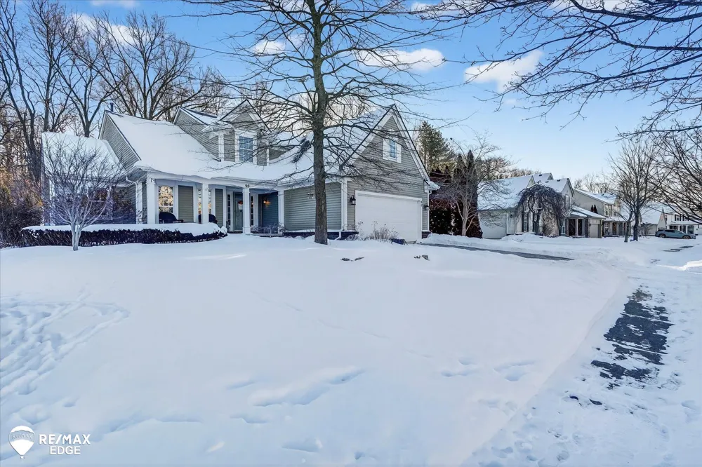 90 Ridge Field Court