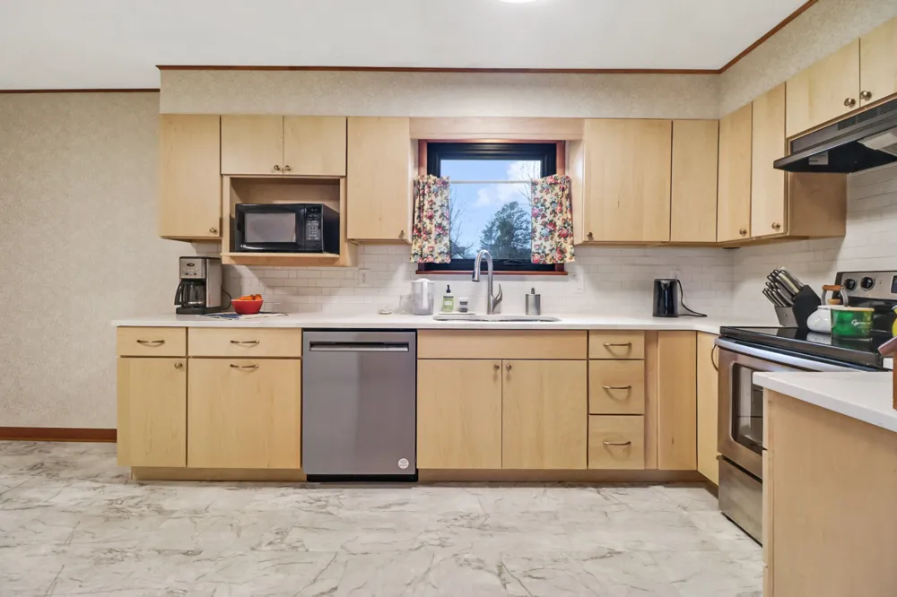 1209 Sequatchie Rd Pikeville, TN 37367