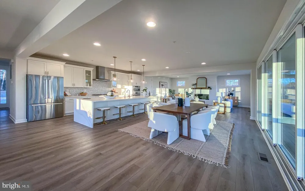 205 CAHILL AVE Severna Park, MD 21146