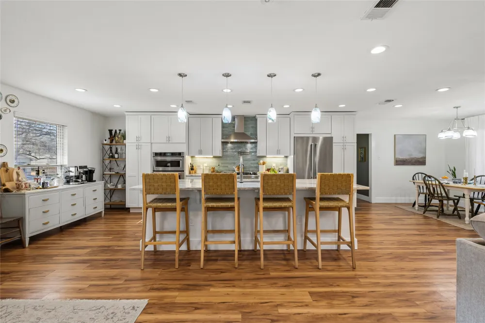 1811 Park Hill Drive