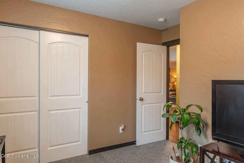 32359 10th Avenue Spirit Lake, ID 83869