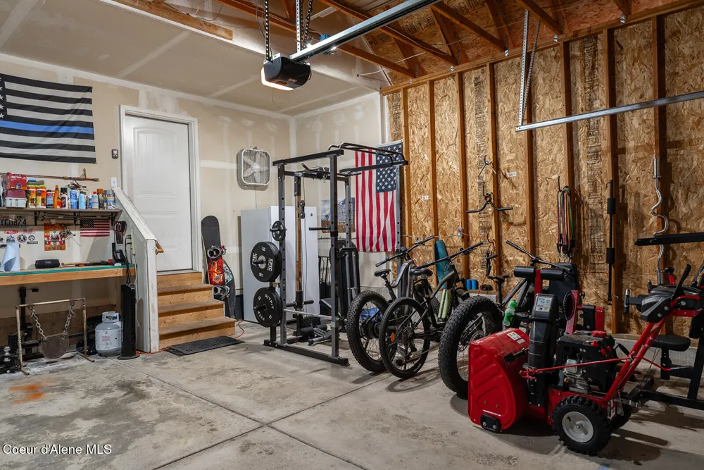 32359 10th Avenue Spirit Lake, ID 83869