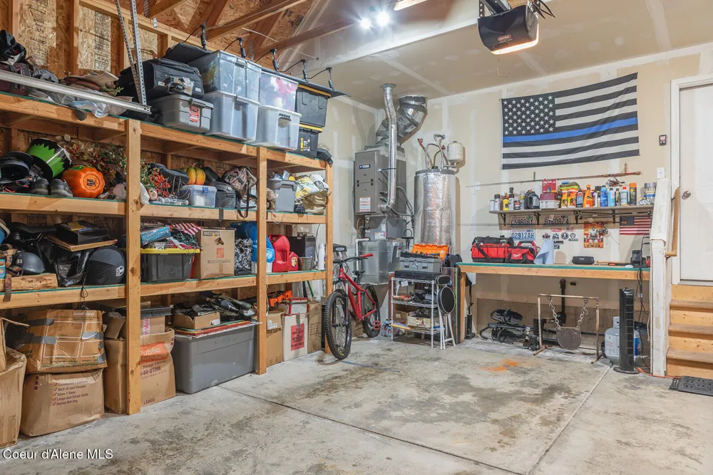 32359 10th Avenue Spirit Lake, ID 83869