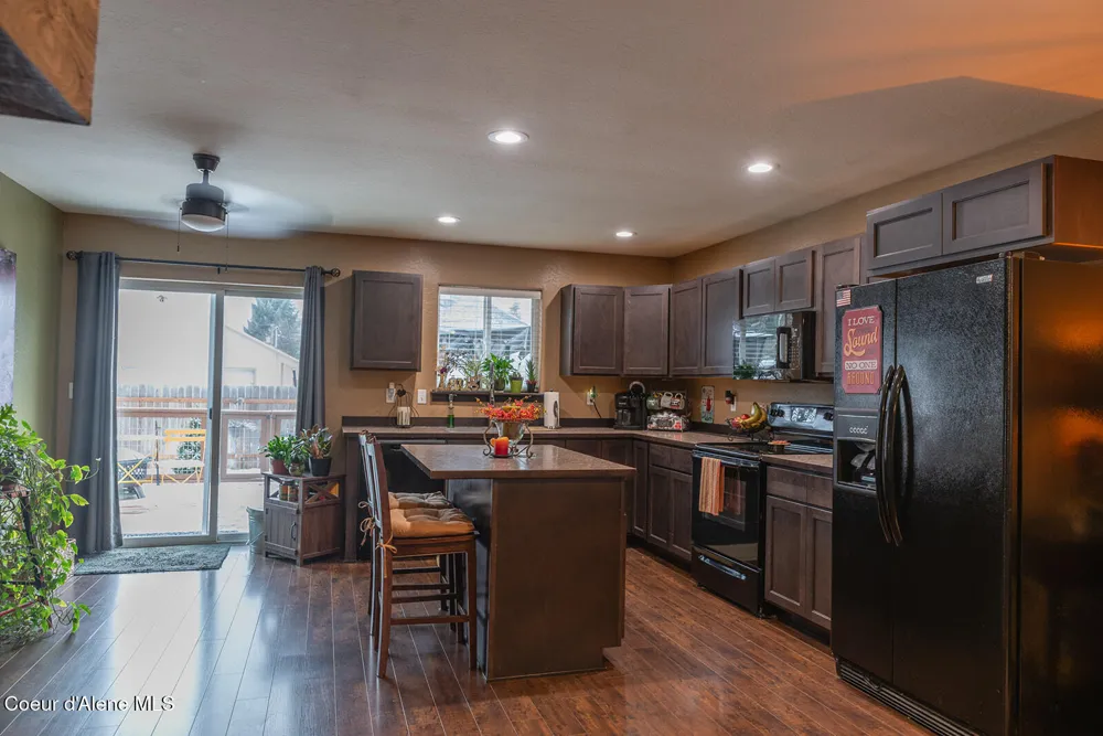 32359 10th Avenue Spirit Lake, ID 83869