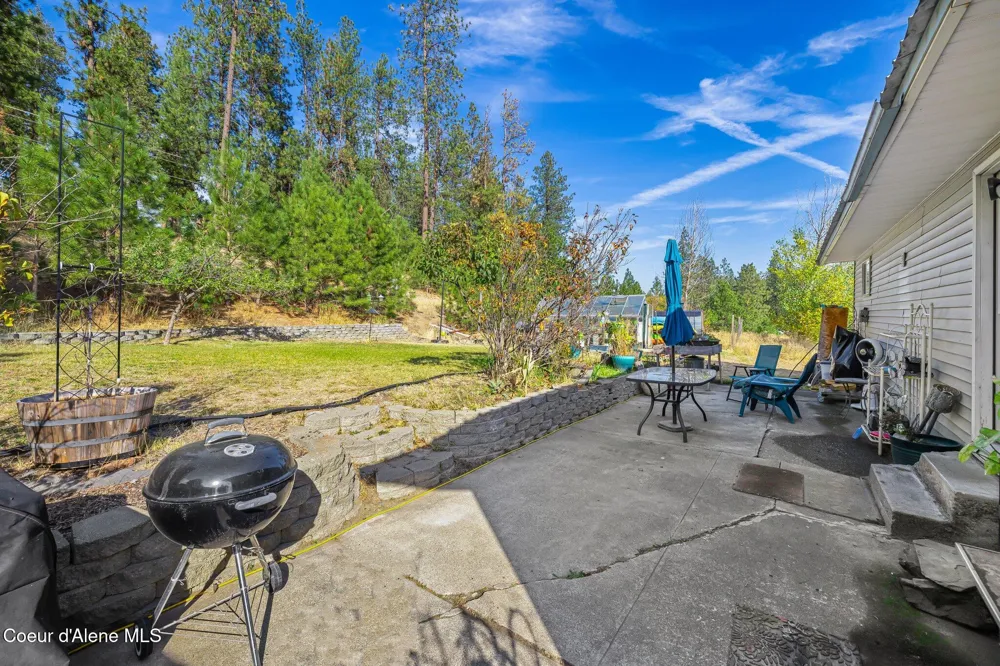 19459 W Riverview Drive Post Falls, ID 83854