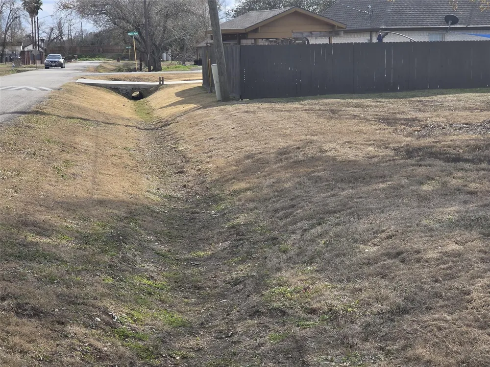 Texas Avenue Arcola, TX 77583