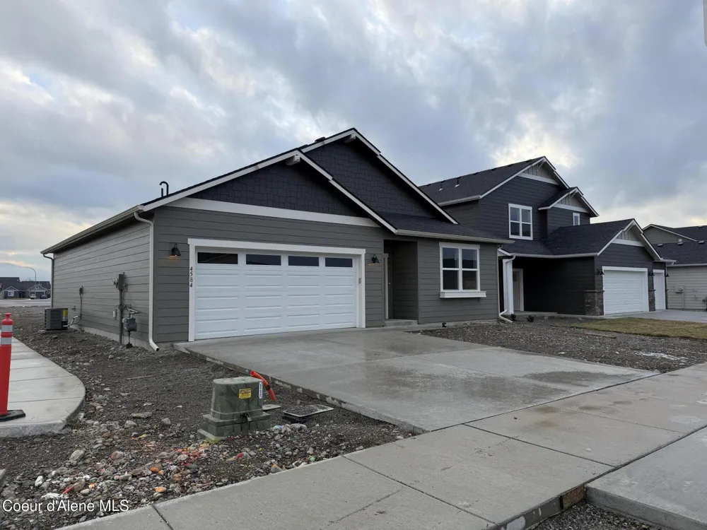 4584 E Culpeo Avenue Post Falls, ID 83854