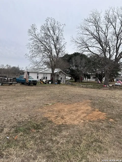 221 Fm 1107 Stockdale, TX 78160