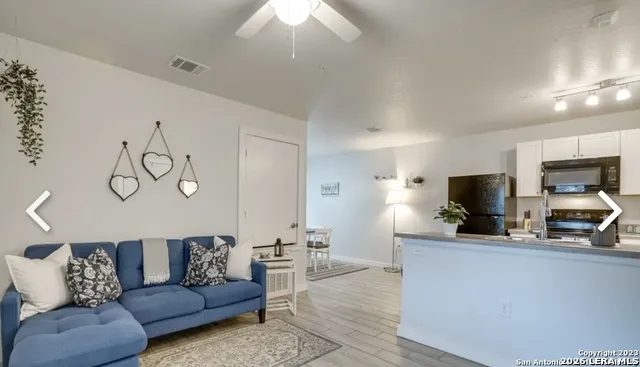 6423 Melissa Ann Unit 2103