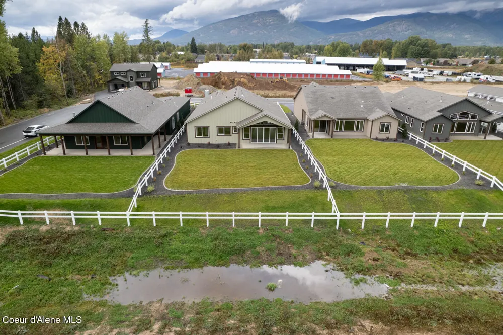 NNAL2B3 Backtrack Road Sandpoint, ID 83864