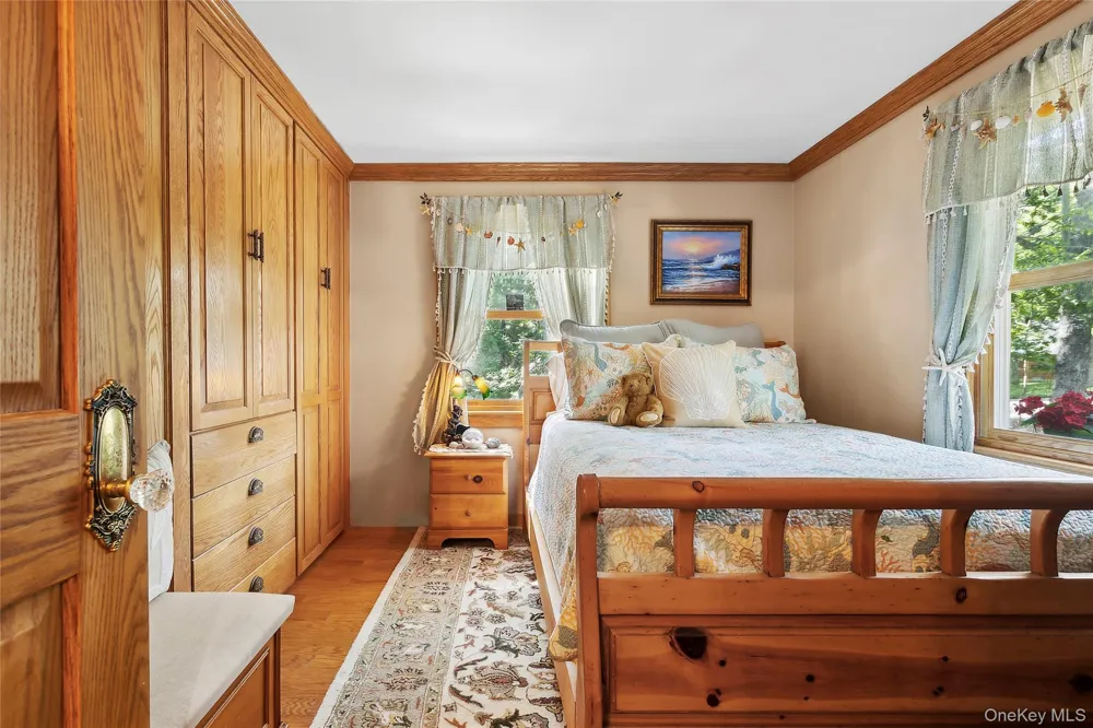210 Redwood Road Sag Harbor, NY 11963
