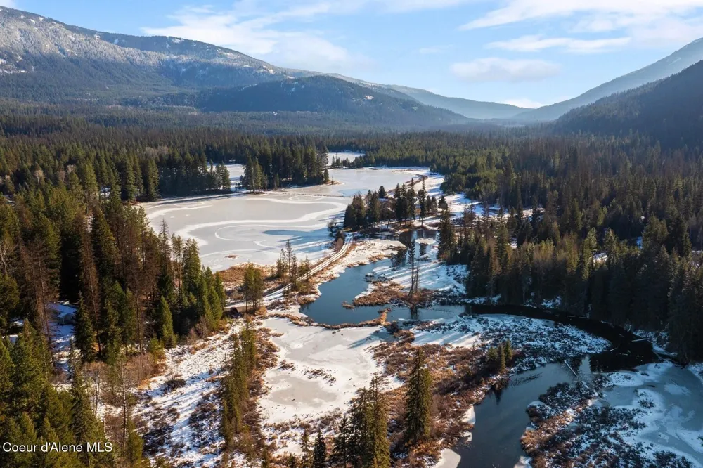 533739 Hwy 95- 75 Acres Bonners Ferry, ID 83805