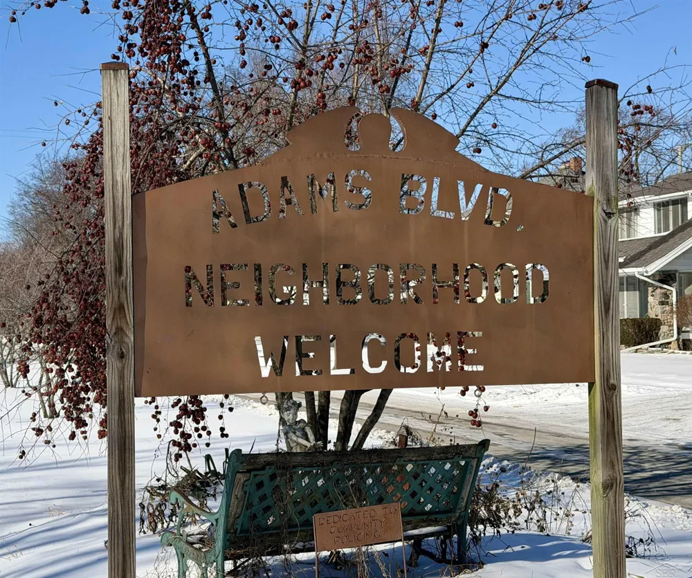 1907 Adams Boulevard